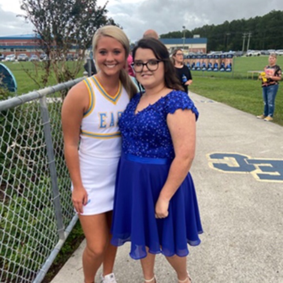 Meet your Posher, Tinley - Picture 16 of 17